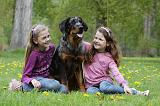 ENFANT ET CHIEN 296